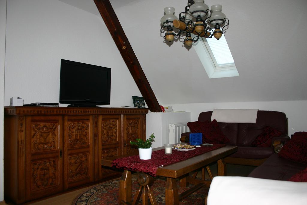 Alter Bahnhof Apartment เอนเนอเพทาล ภายนอก รูปภาพ