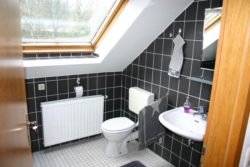 Alter Bahnhof Apartment เอนเนอเพทาล ภายนอก รูปภาพ