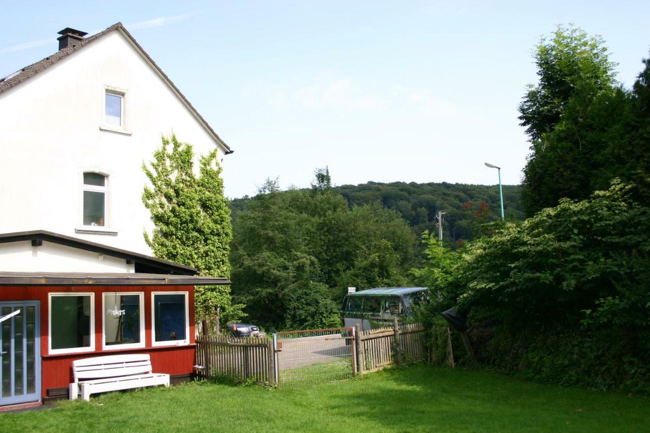 Alter Bahnhof Apartment เอนเนอเพทาล ภายนอก รูปภาพ